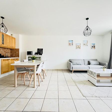 Appartement Coquelicot 25Km Paris Et Disney Pontault-Combault Eksteriør billede